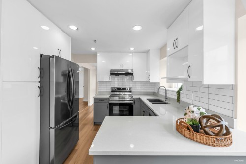 719 27Th Avenue E, Vancouver, BC 