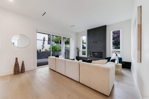 5091 Patrick Street, Burnaby, BC 