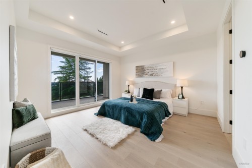 5091 Patrick Street, Burnaby, BC 