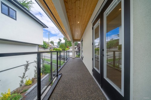 5091 Patrick Street, Burnaby, BC 