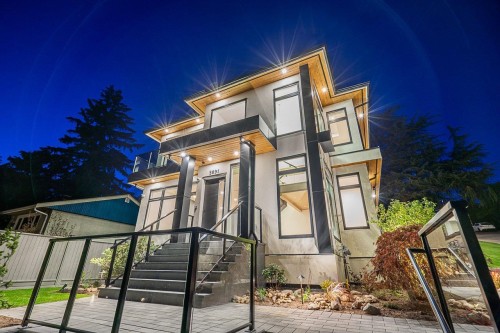 5091 Patrick Street, Burnaby, BC 