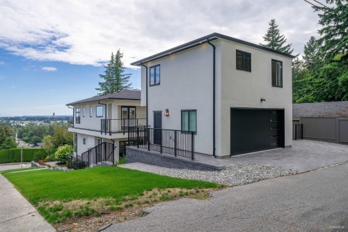 5091 Patrick Street, Burnaby, BC 