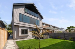 2-2750 19th Avenue W Vancouver, BC V6L 1E3