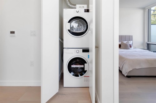 206-5212 Cambie Street, Vancouver, BC 