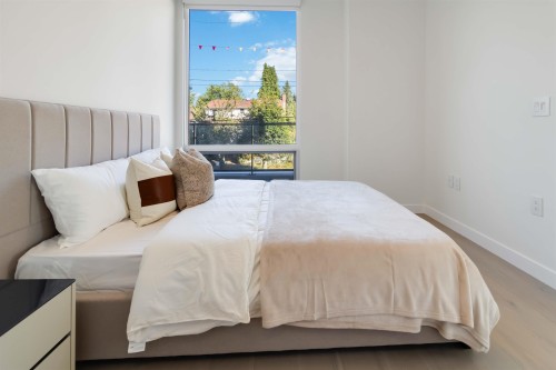 206-5212 Cambie Street, Vancouver, BC 