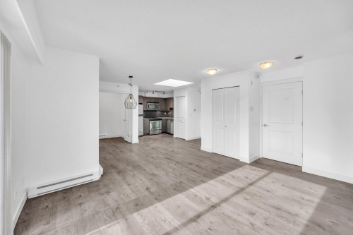 Ph3-1533 8Th Avenue E, Vancouver, BC 