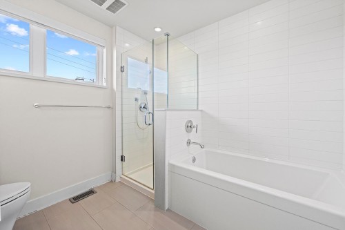 5522 Oak Street, Vancouver, BC 