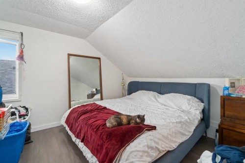 5735 Earles Street, Vancouver, BC 