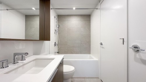 309-645 Como Lake Avenue, Coquitlam, BC 