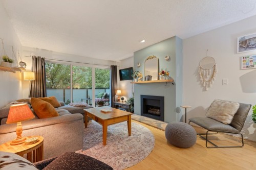 208-1516 Charles Street, Vancouver, BC 