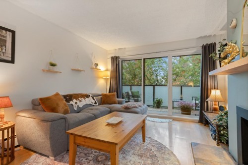 208-1516 Charles Street, Vancouver, BC 