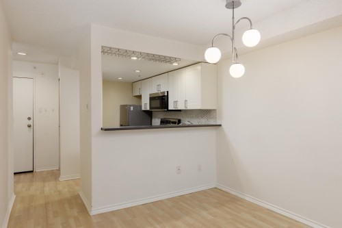 220-1500 Pendrell Street, Vancouver, BC 