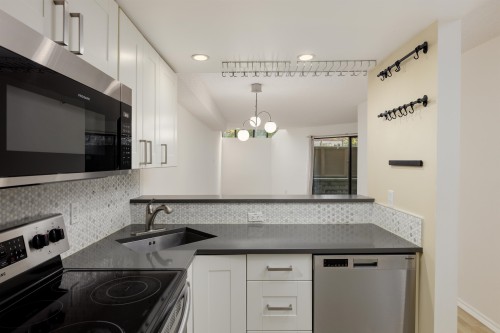 220-1500 Pendrell Street, Vancouver, BC 