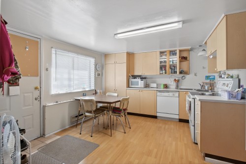 226 Nelson Street, Coquitlam, BC 