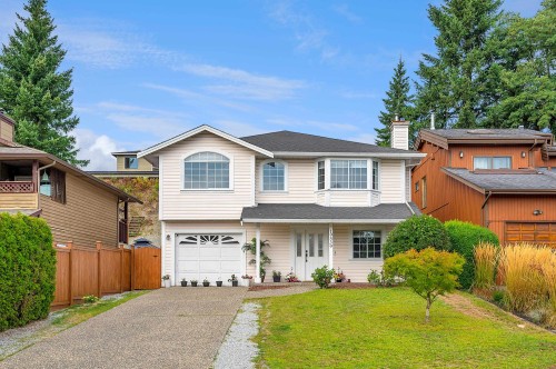 19539 115a Avenue  Pitt Meadows, BC V3Y 1R2