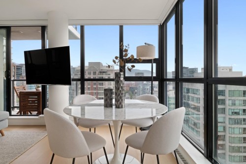 3002-909 Mainland Street, Vancouver, BC 