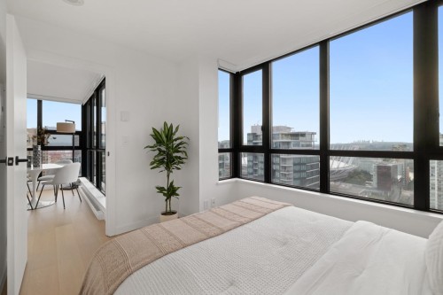 3002-909 Mainland Street, Vancouver, BC 