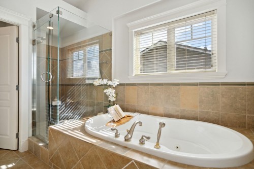 2185 Lawson Avenue, West Vancouver, BC 