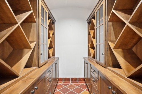 2185 Lawson Avenue, West Vancouver, BC 