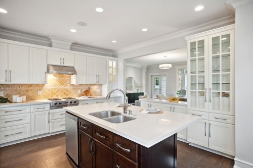 2185 Lawson Avenue, West Vancouver, BC 