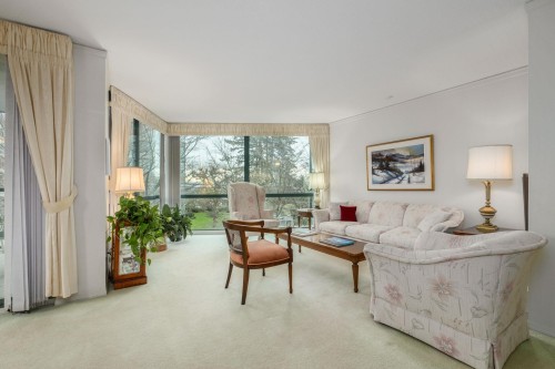 101-1427 Duchess Avenue, West Vancouver, BC 