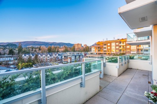 306-1675 Lions Gate Lane, North Vancouver, BC 