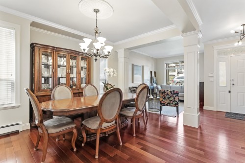 23746 110 Avenue, Maple Ridge, BC 