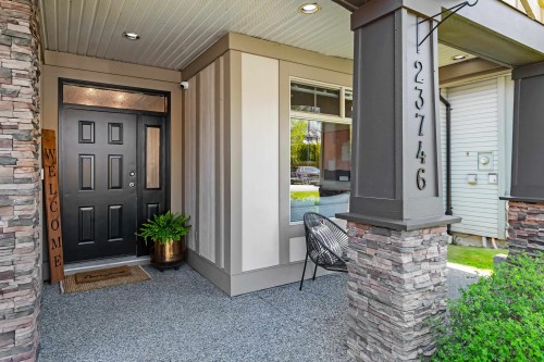 23746 110 Avenue, Maple Ridge, BC 