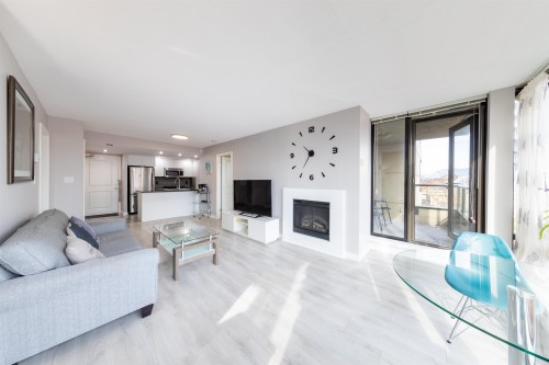 705-9133 Hemlock Drive, Richmond, BC 