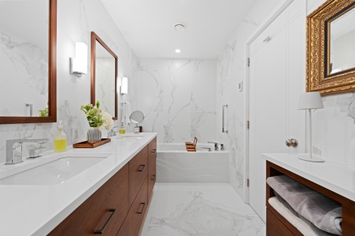 8683 Seascape Drive, West Vancouver, BC 