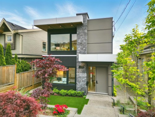 1236 Duchess Avenue, West Vancouver, BC 