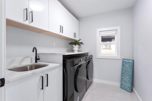 836 Macintosh Street, Coquitlam, BC 