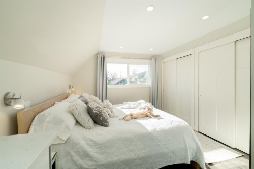 2267 Napier Street, Vancouver, BC 