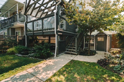 2267 Napier Street, Vancouver, BC 