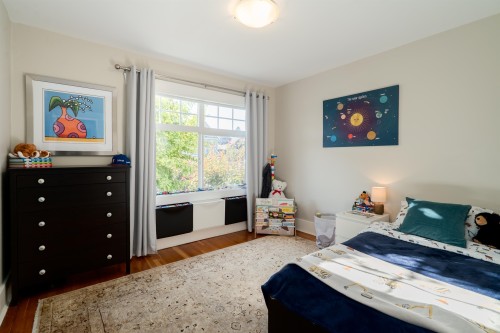 2267 Napier Street, Vancouver, BC 