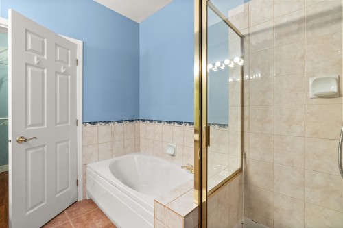 405-5556 14 Avenue, Delta, BC 