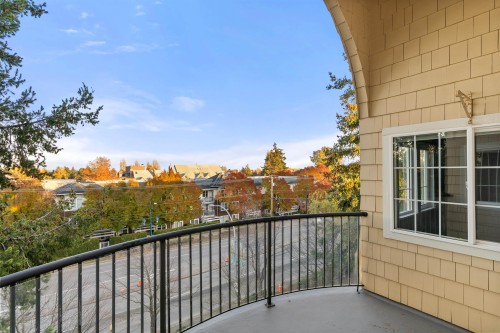 405-5556 14 Avenue, Delta, BC 