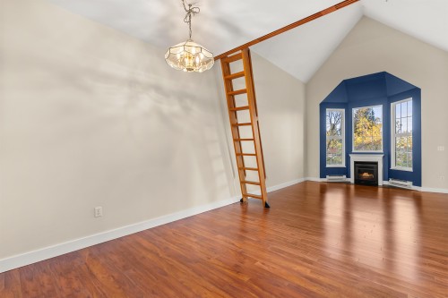 405-5556 14 Avenue, Delta, BC 