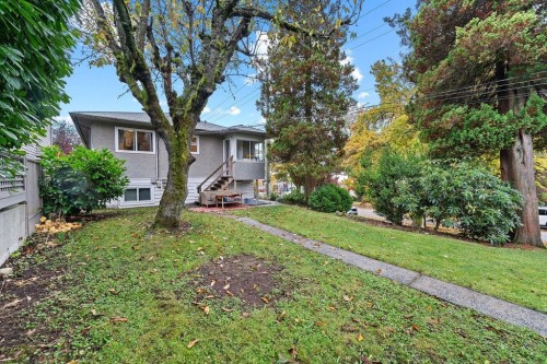 3605 Oxford Street, Vancouver, BC 