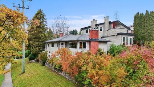 3605 Oxford Street, Vancouver, BC 