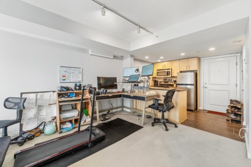 810-200 Keary Street, New Westminster, BC 