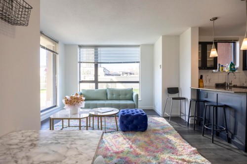 201-7225 Acorn Avenue, Burnaby, BC 