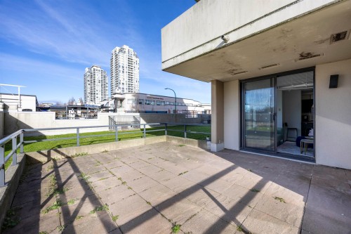 201-7225 Acorn Avenue, Burnaby, BC 