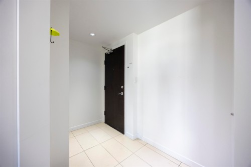 201-7225 Acorn Avenue, Burnaby, BC 