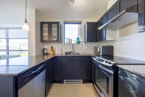 201-7225 Acorn Avenue, Burnaby, BC 