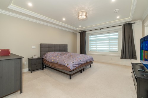 7091 Bridge Street, Richmond, BC 