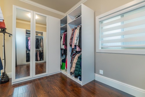 7091 Bridge Street, Richmond, BC 