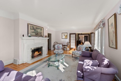 1537 40Th Avenue W, Vancouver, BC 