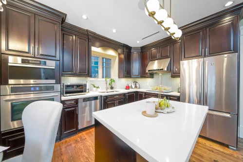 3838 15Th Avenue W, Vancouver, BC 