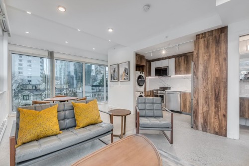 305-1170 Barclay Street, Vancouver, BC 